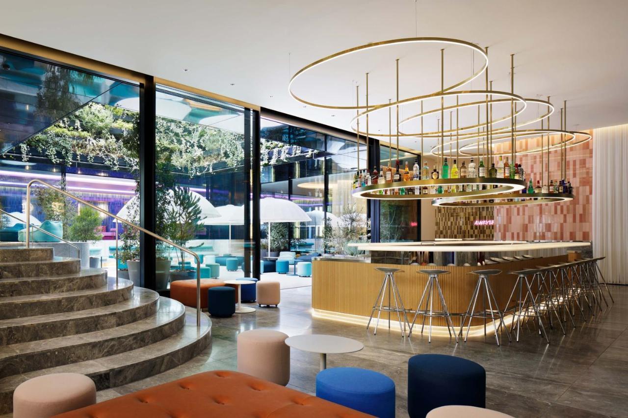 W Osaka Hotel Екстериор снимка
