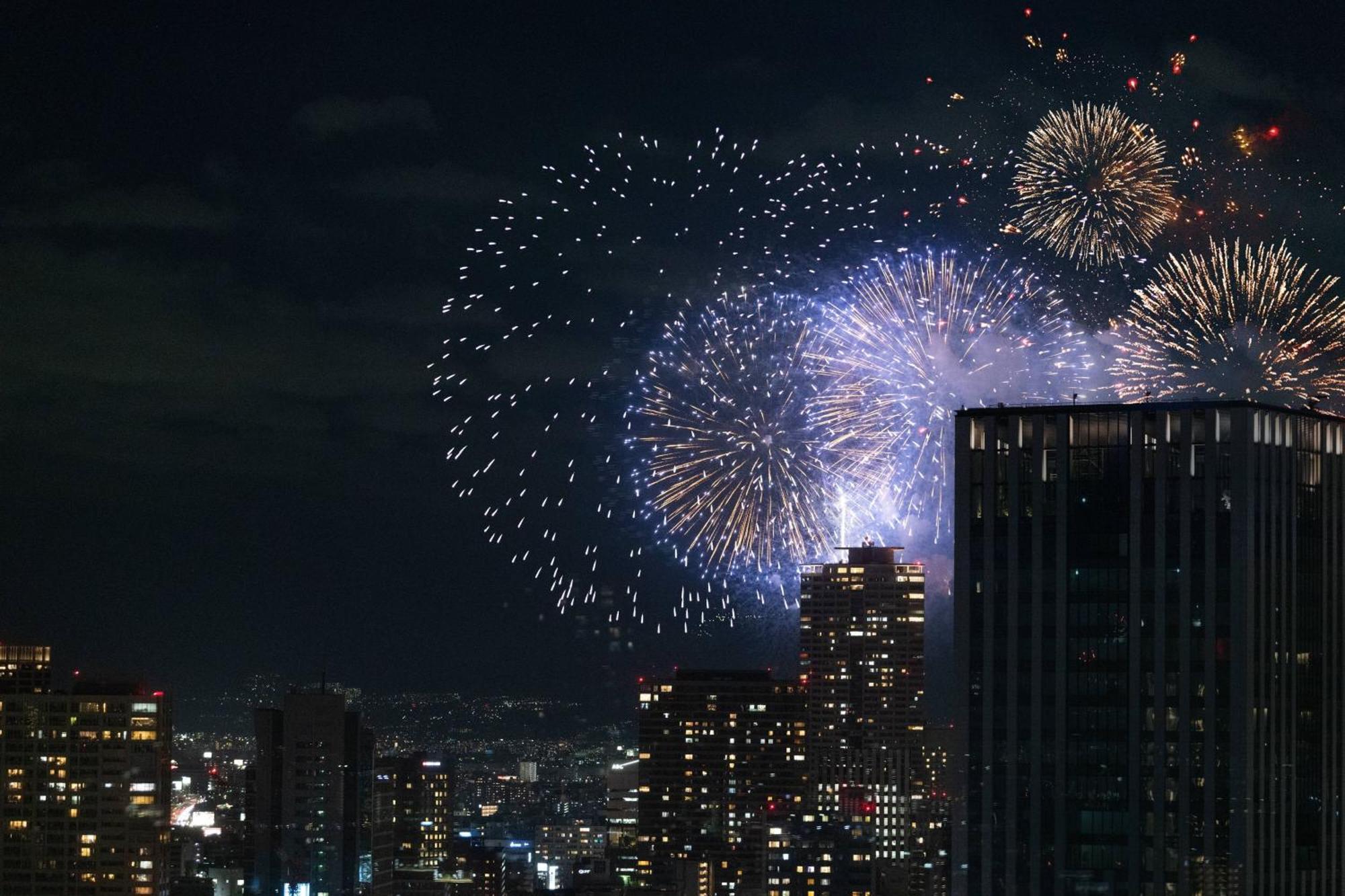 W Osaka Hotel Екстериор снимка