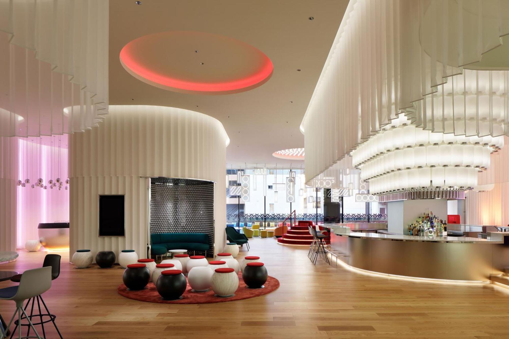 W Osaka Hotel Екстериор снимка